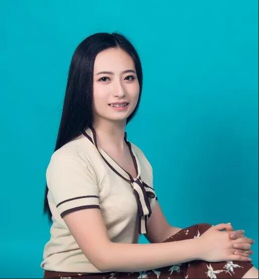 张倩